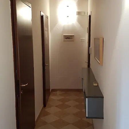 Mazzini 33 Gasthuis