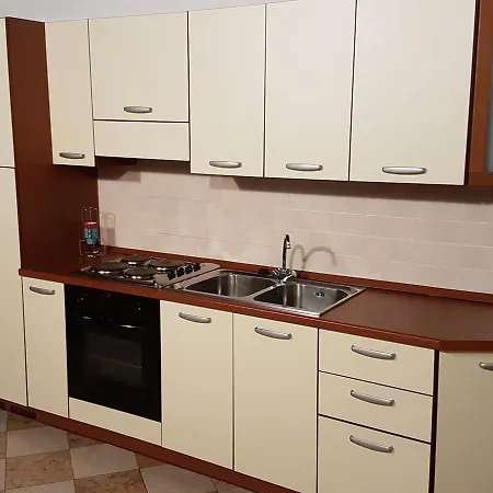 Mazzini 33 3*