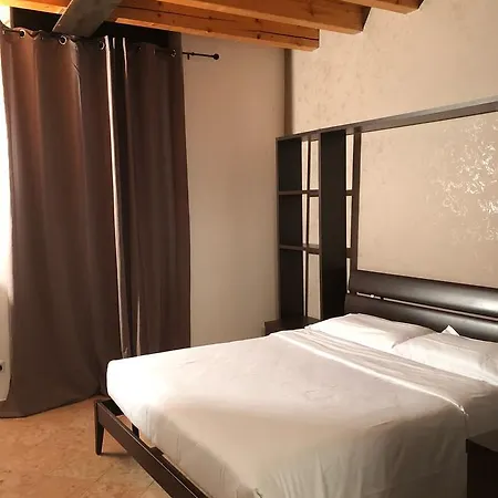 Penzion Mazzini 33 Verona